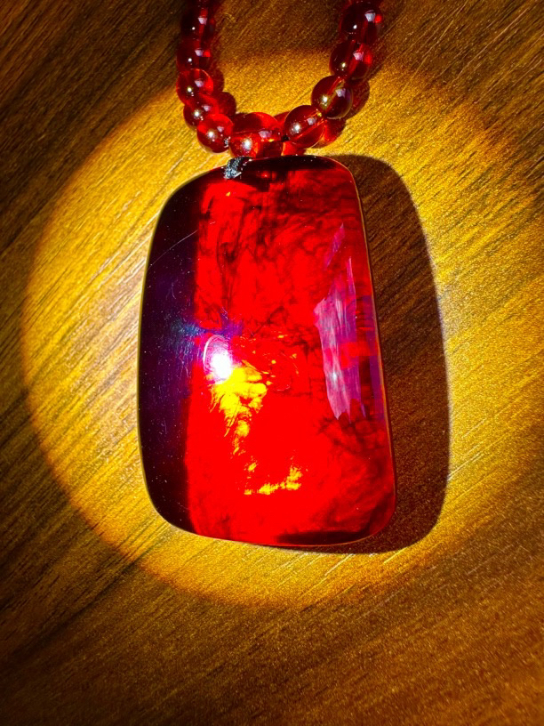 ML0727血珀面包牌项链