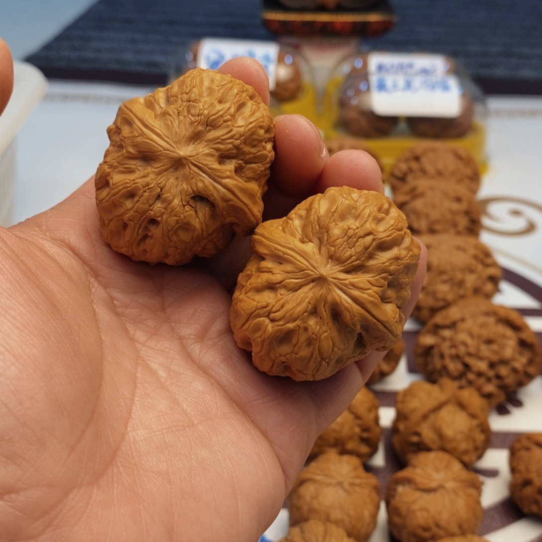 文玩核桃吊坠驴打滚45尺