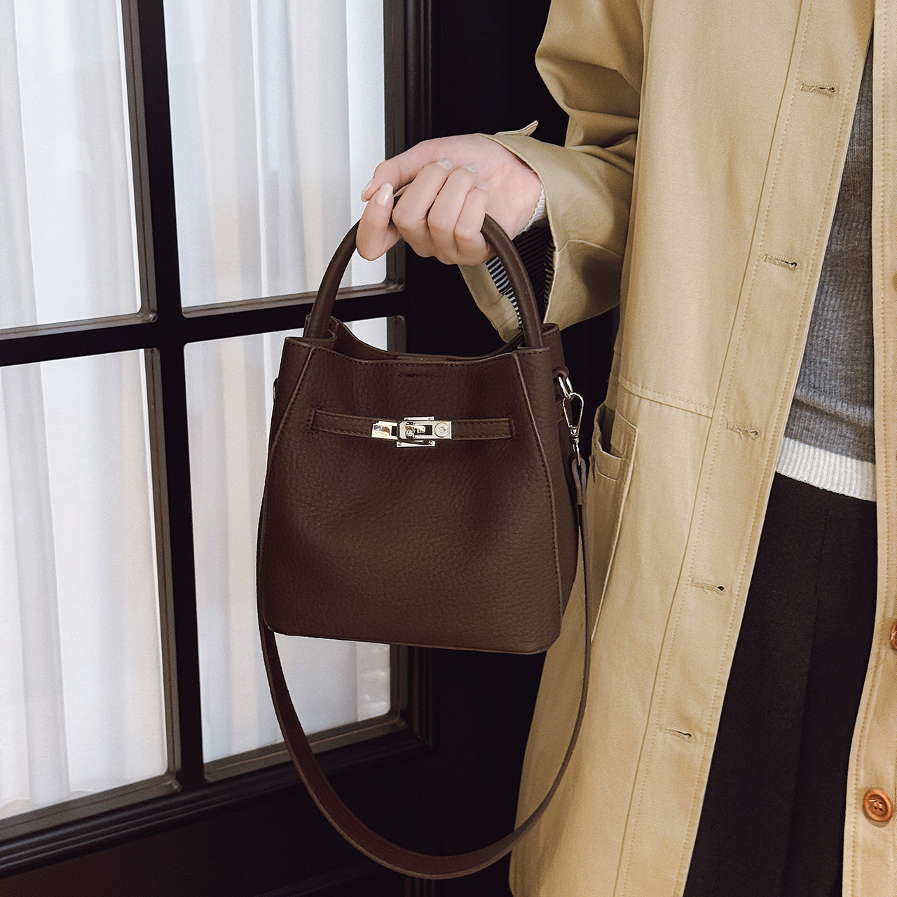 【轻奢定制】凯莉手提水桶包女2025新款秋冬高级时尚百搭斜挎单肩包