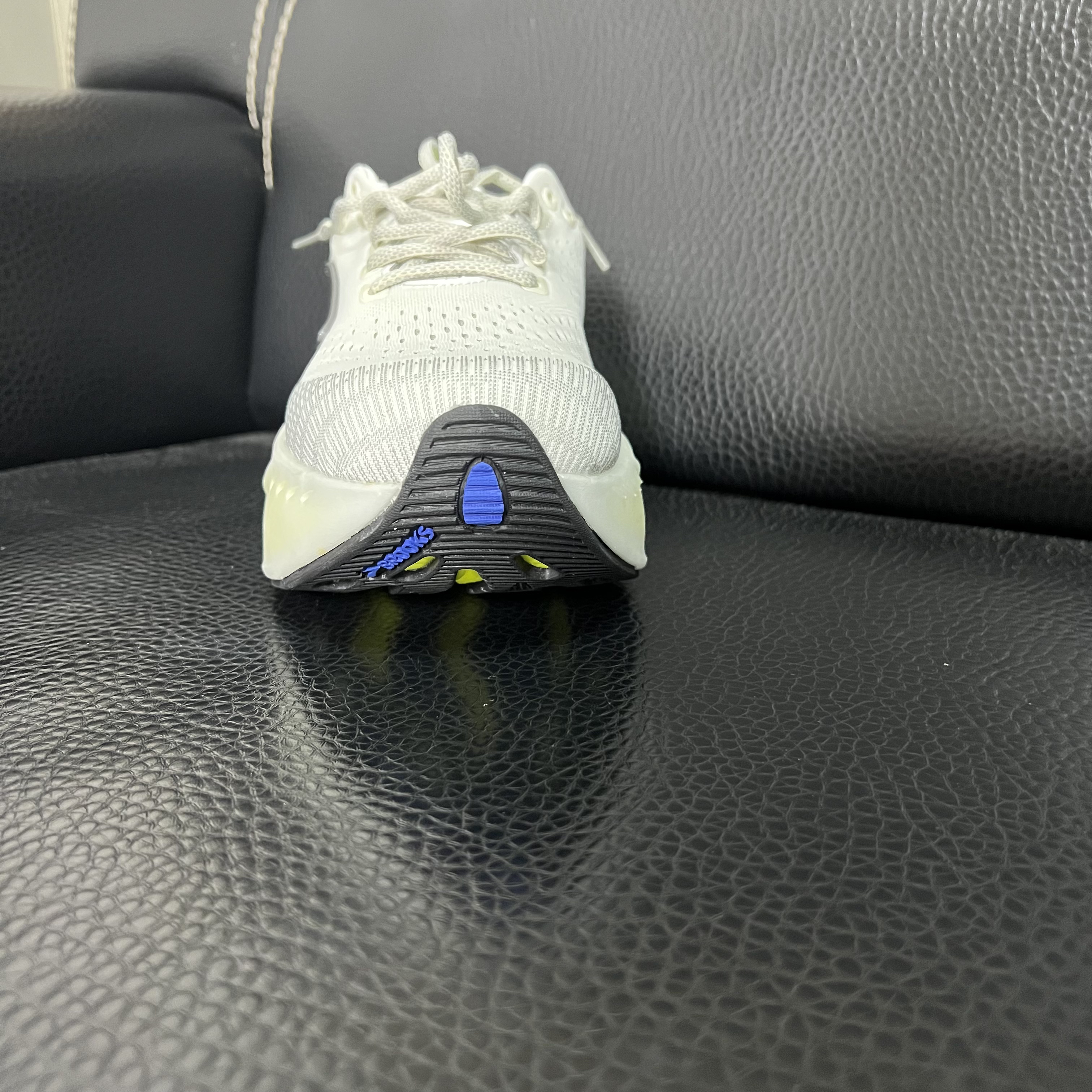 001超级甘油时尚运动跑鞋，微瑕断码