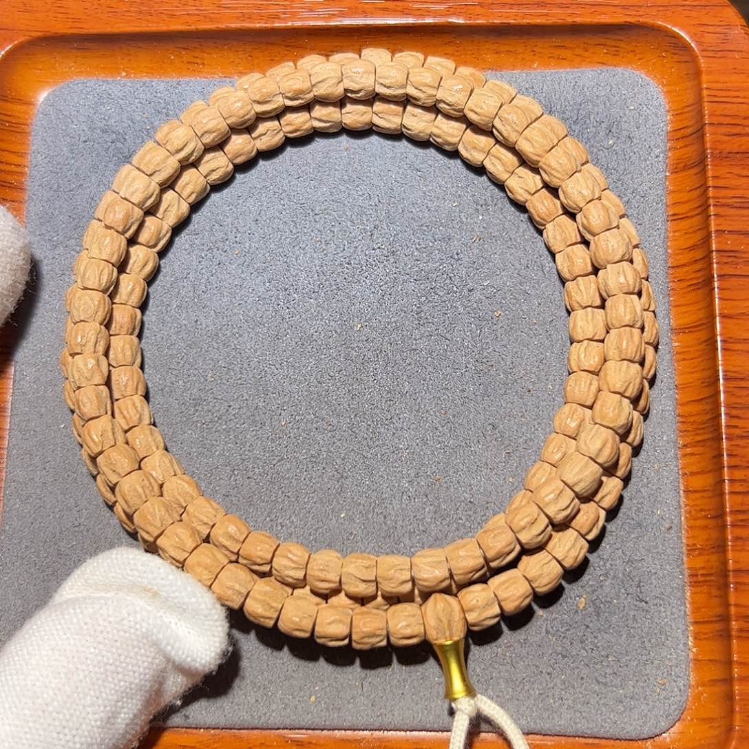 吊坠柏香籽/百香籽水晶果冻皮直切多棱顺6.5+