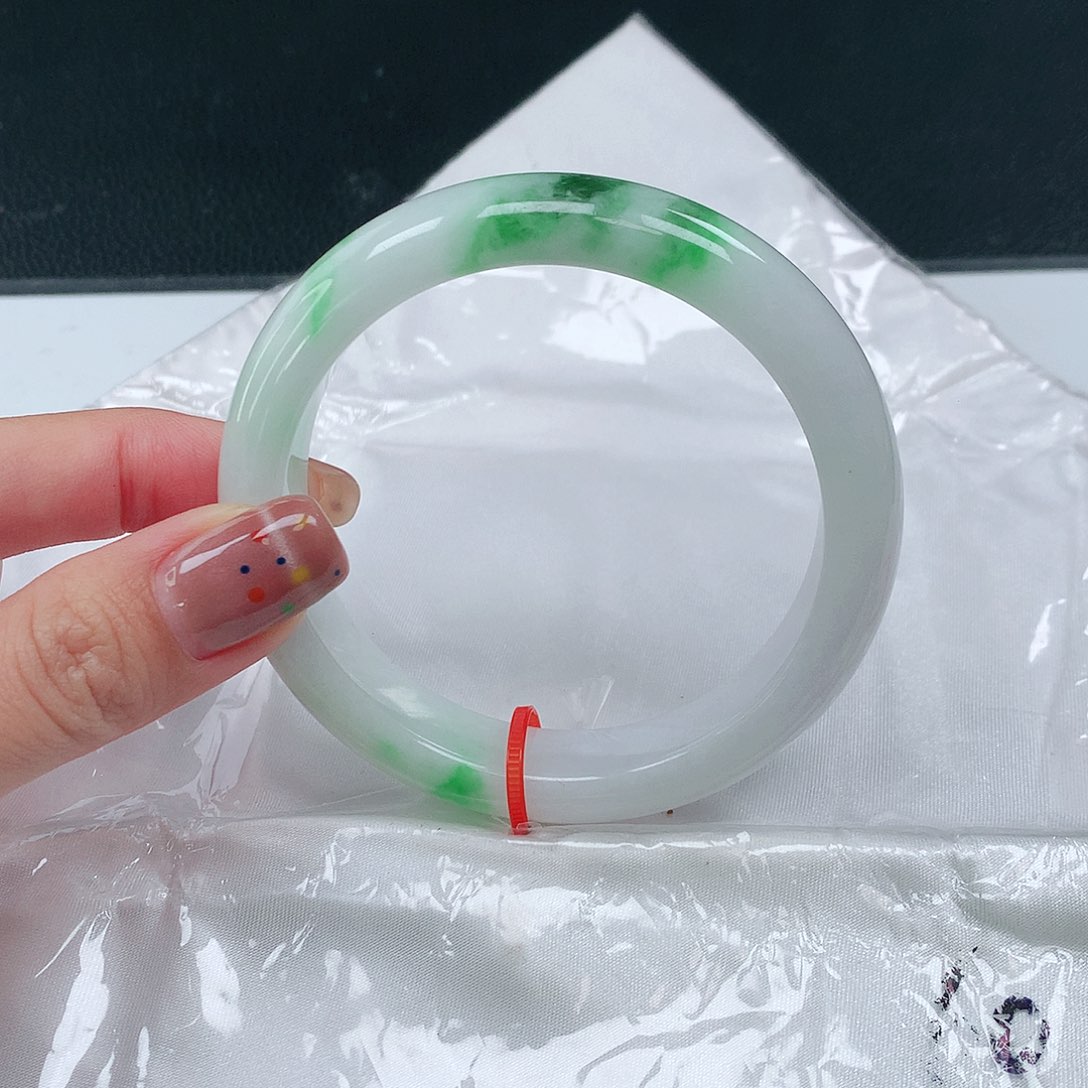 未镶嵌手镯翡翠099