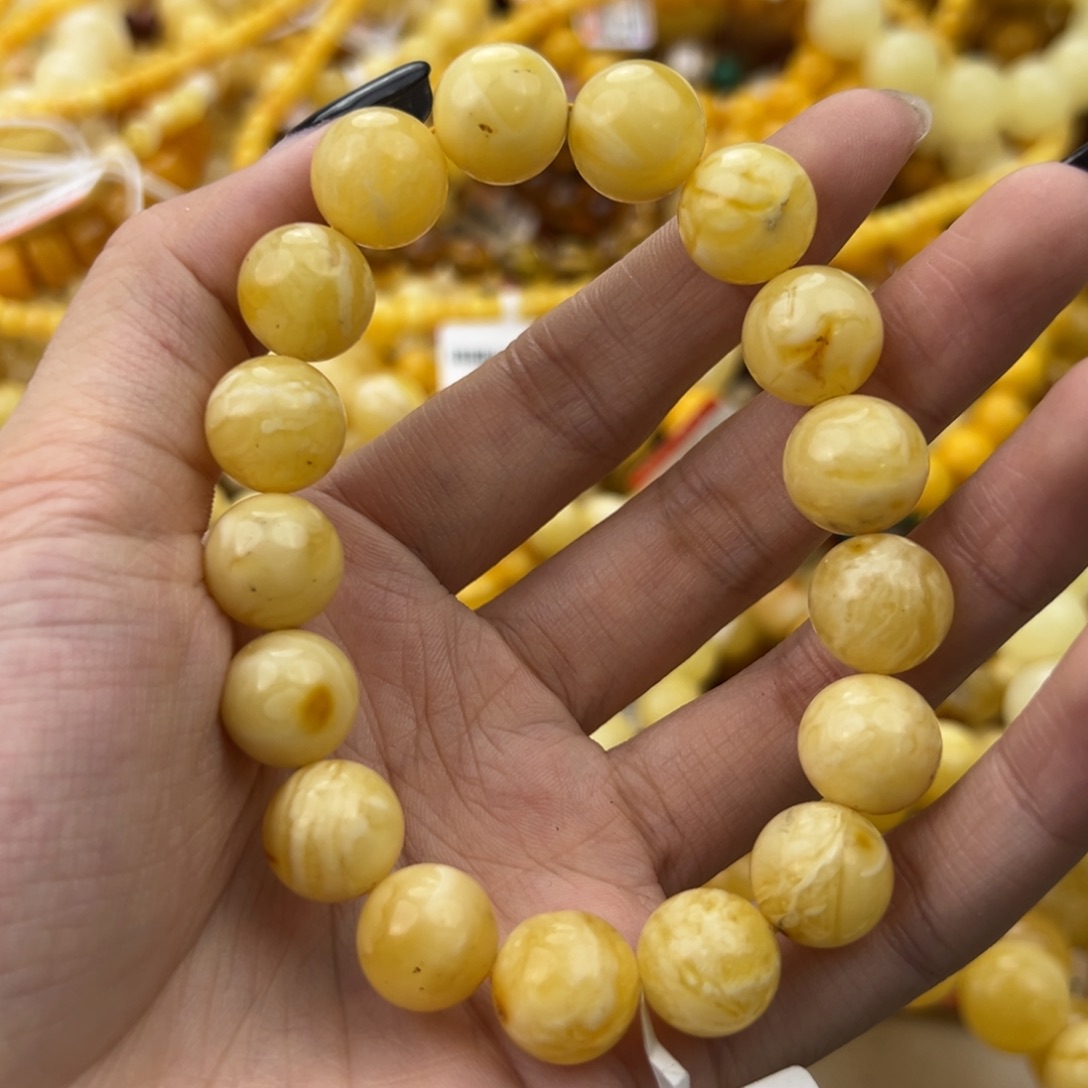 琥珀珠宝奇石未镶嵌