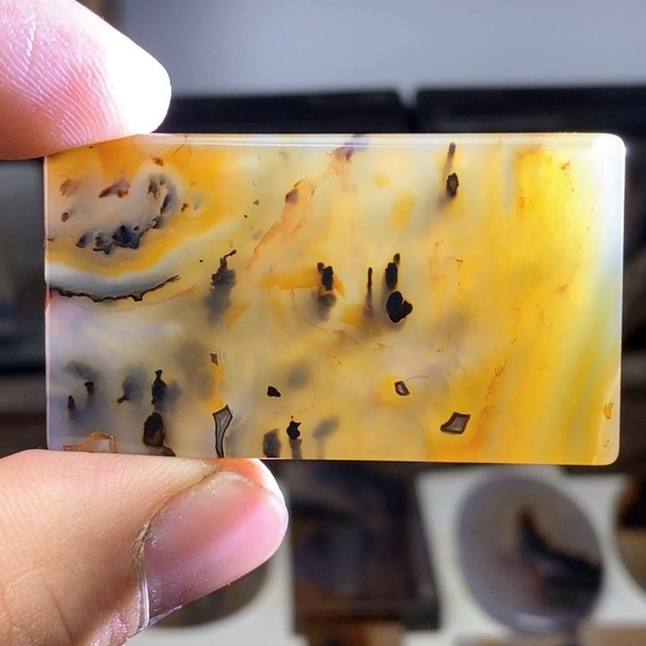 玛瑙/玉髓颈饰未镶嵌