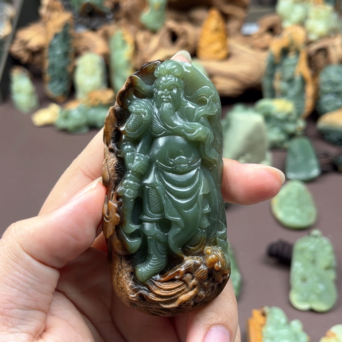 用***9岫岩河磨玉（透闪石质玉）未镶嵌挂件