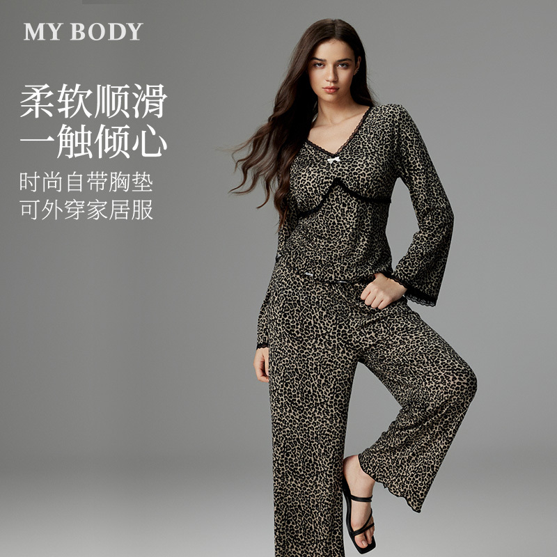 mybody商场同款春秋豹纹白色蝴蝶结修身显瘦柔软亲肤透气家居服
