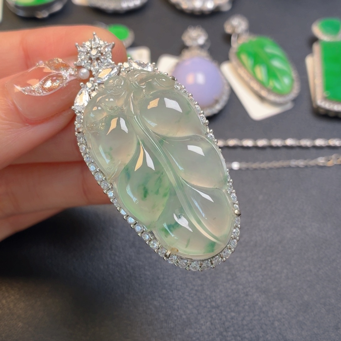 翡翠银S925镶嵌颈饰