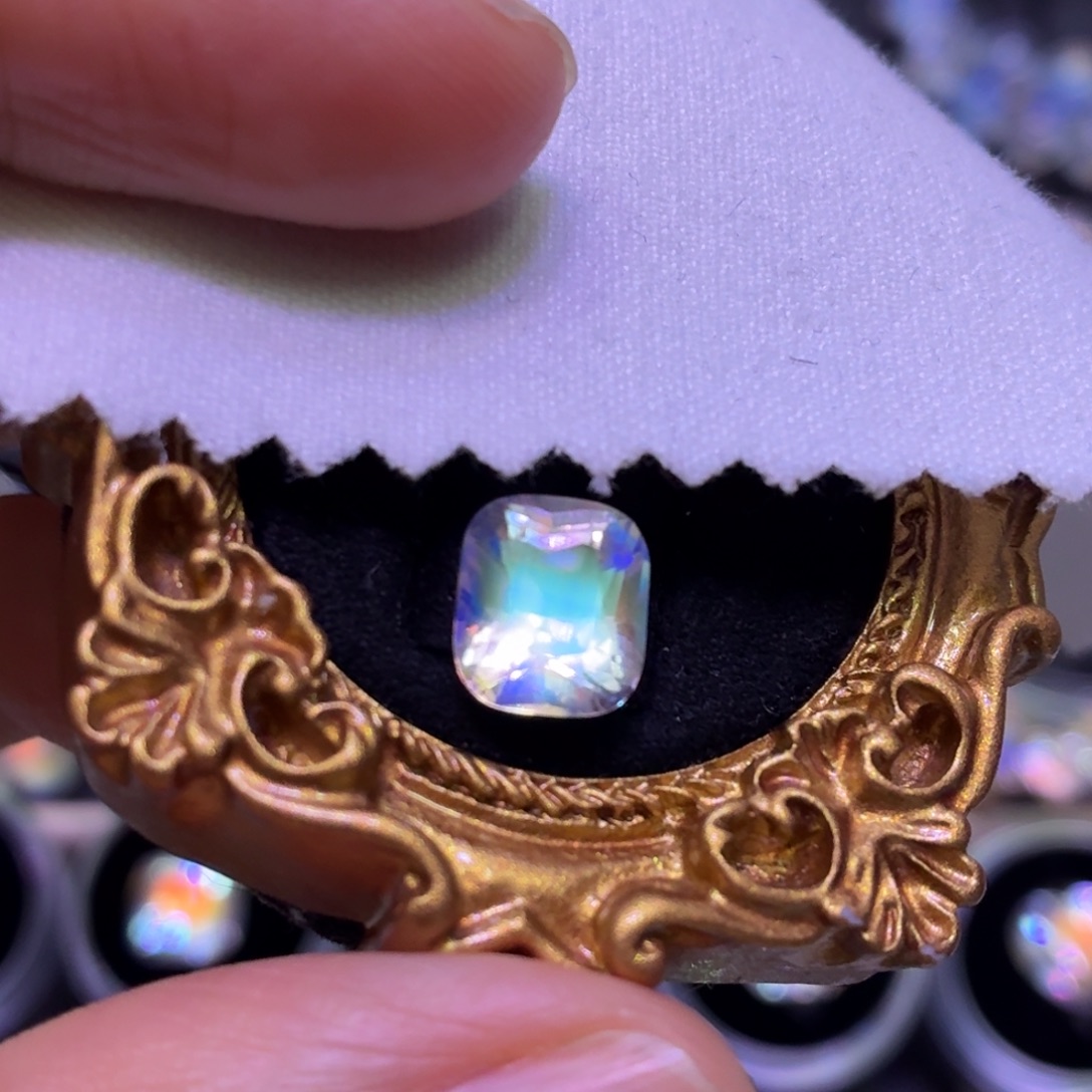 月光石裸石马岛全净体