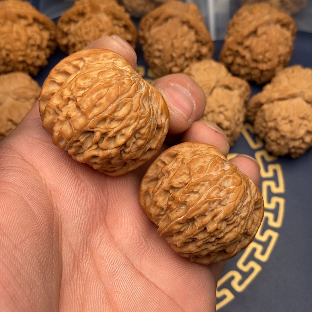 文玩核桃把件41磨盘