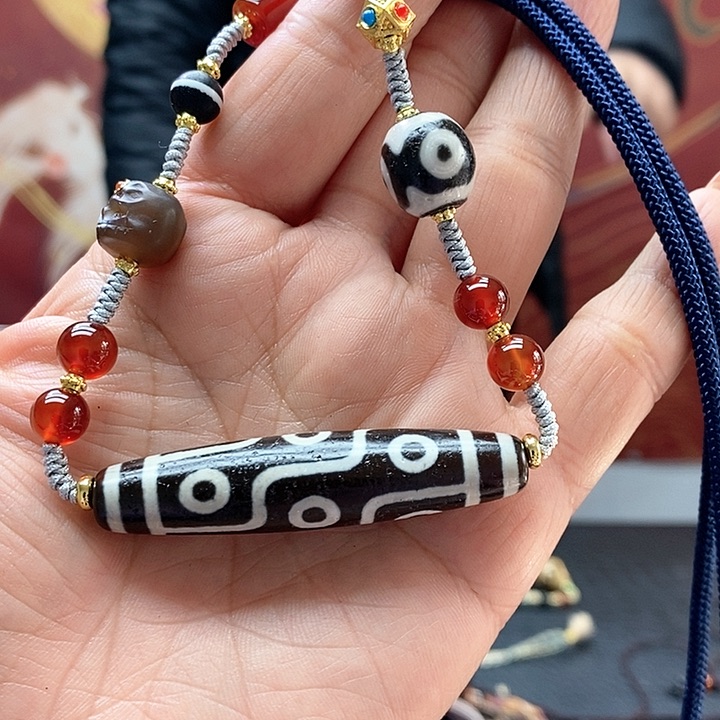 玛瑙/玉髓颈饰合金