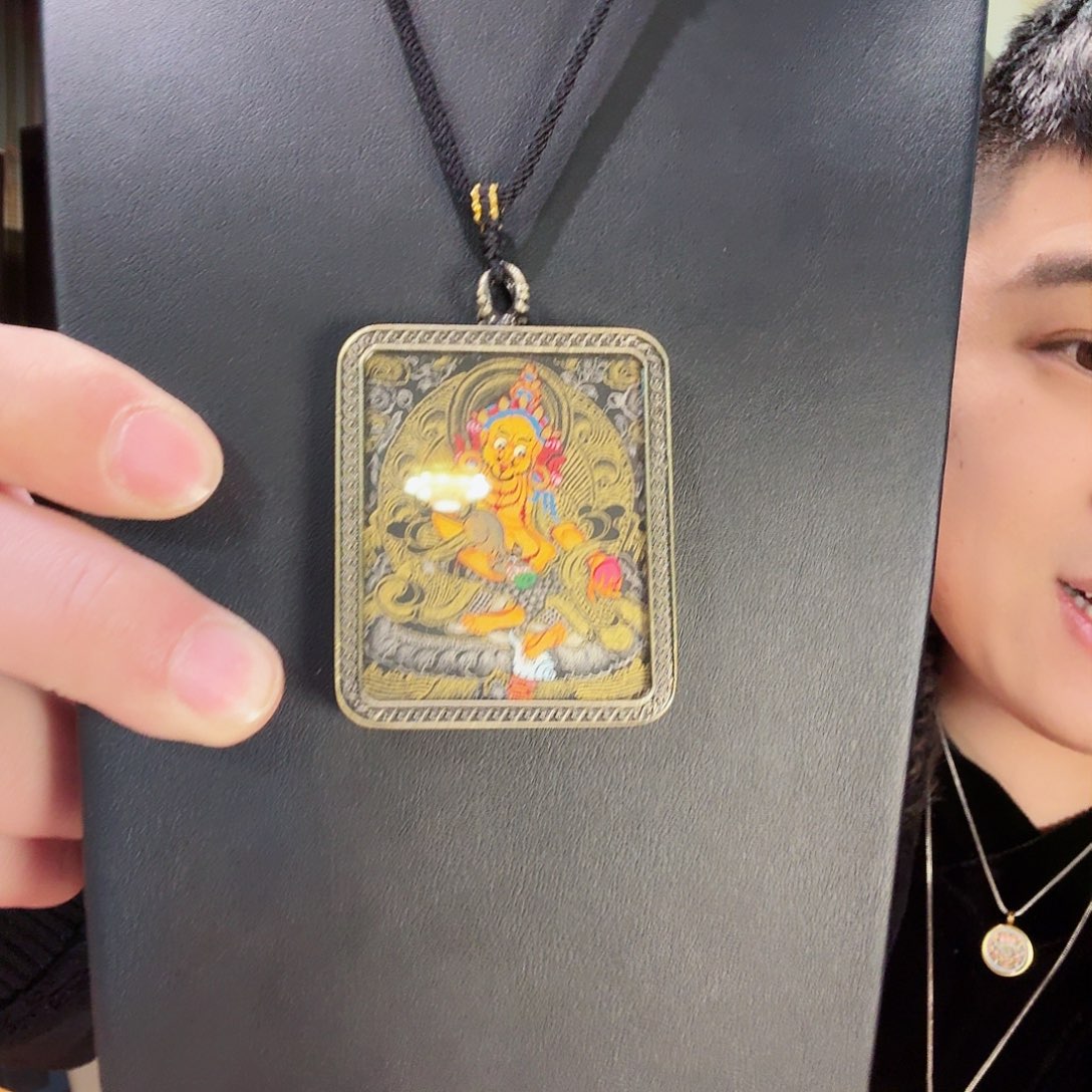 卷轴画河*黄财神带壳子的