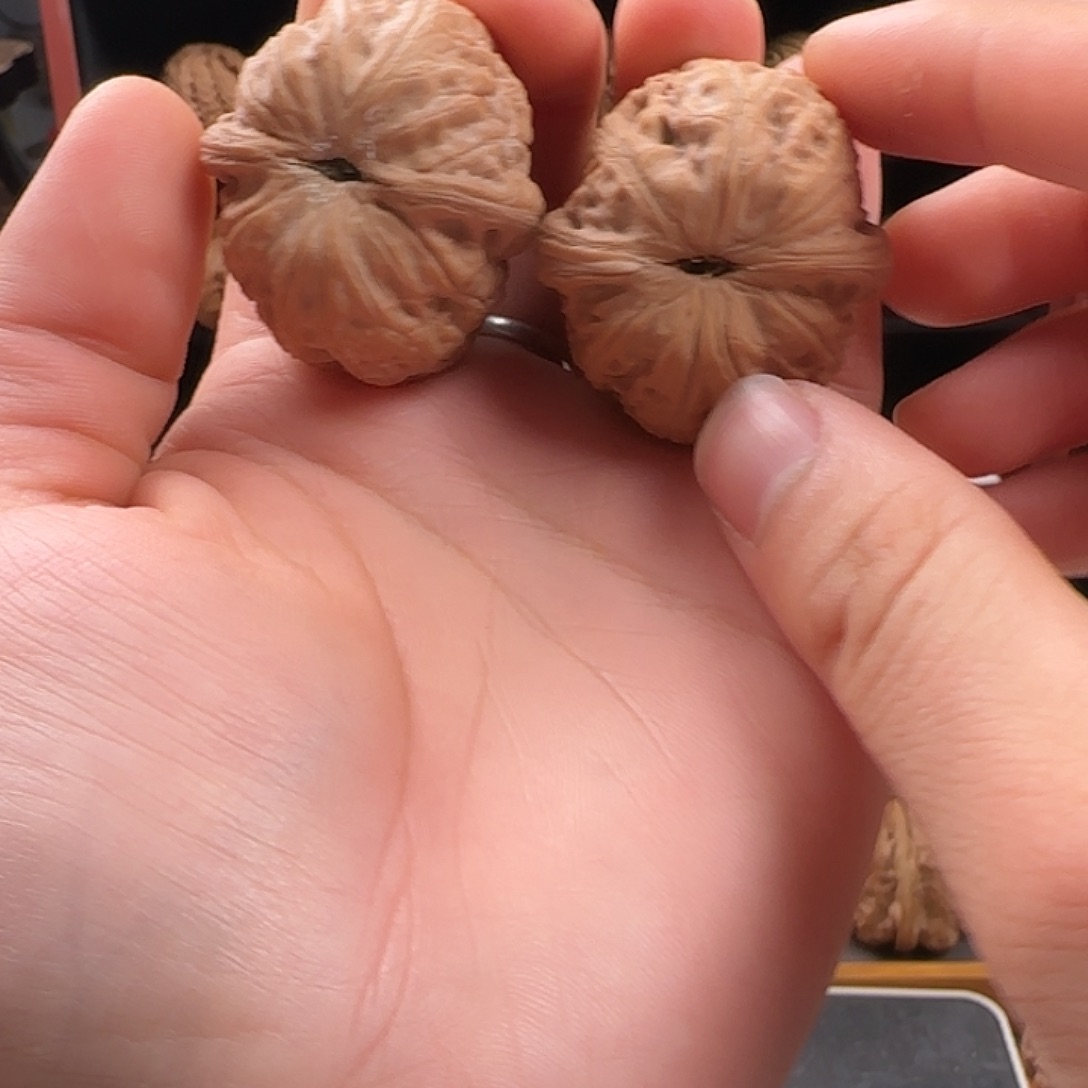 玖***落吊坠桃核全品元宝26452