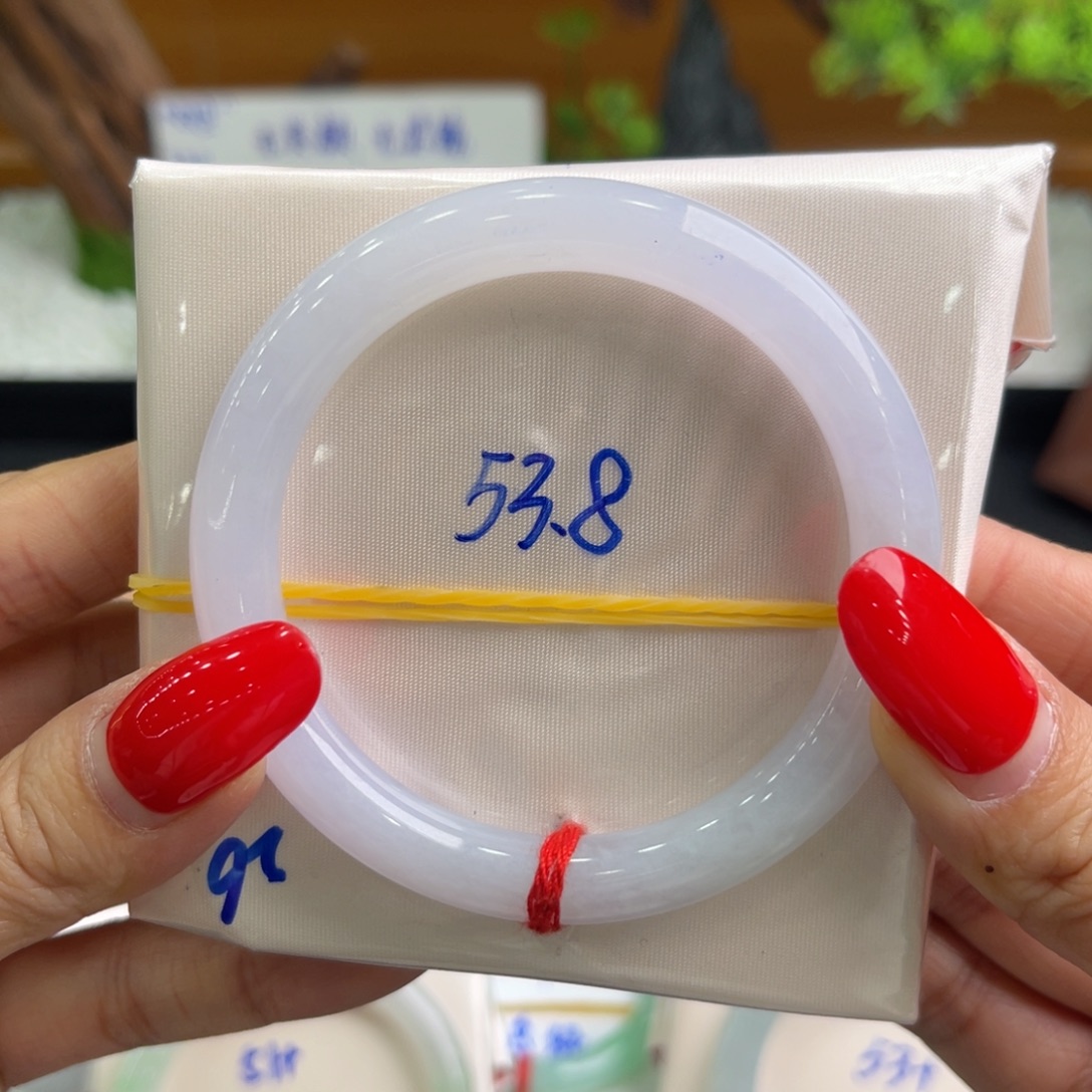 翡翠未镶嵌手镯缅甸