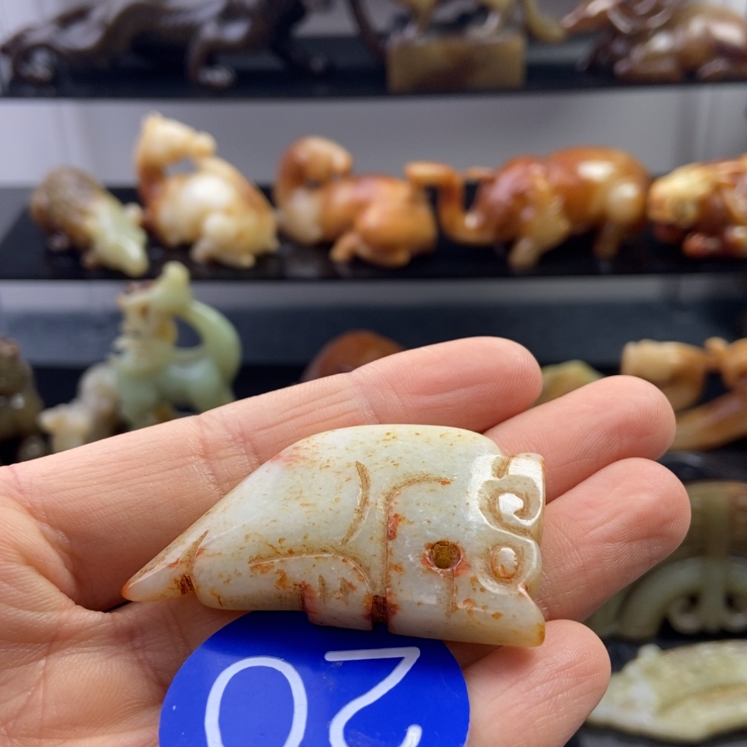 和田玉（糖玉）未镶嵌颈饰