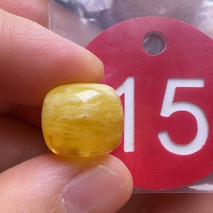 蜜蜡未镶嵌珠宝奇石13.6mm皮点