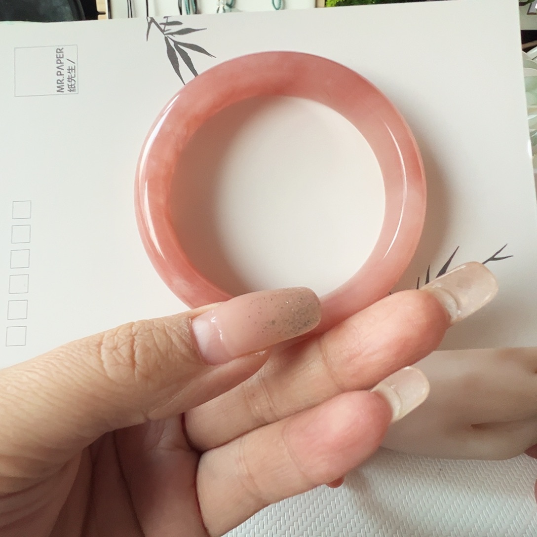 霜***°石英质玉（金丝玉）未镶嵌手镯