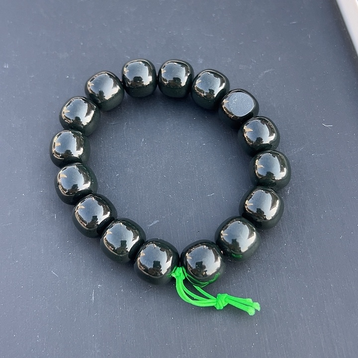 未镶嵌手串和田玉卡14