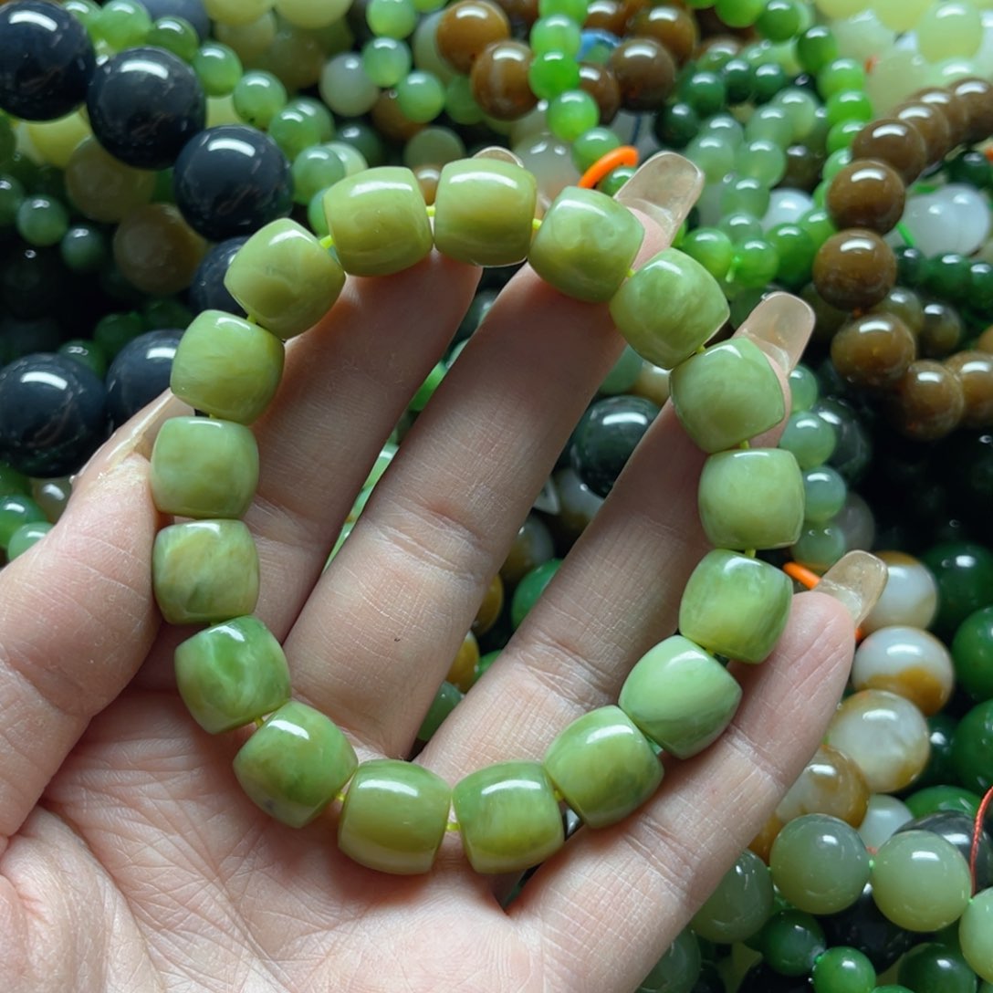 和田玉手链未镶嵌