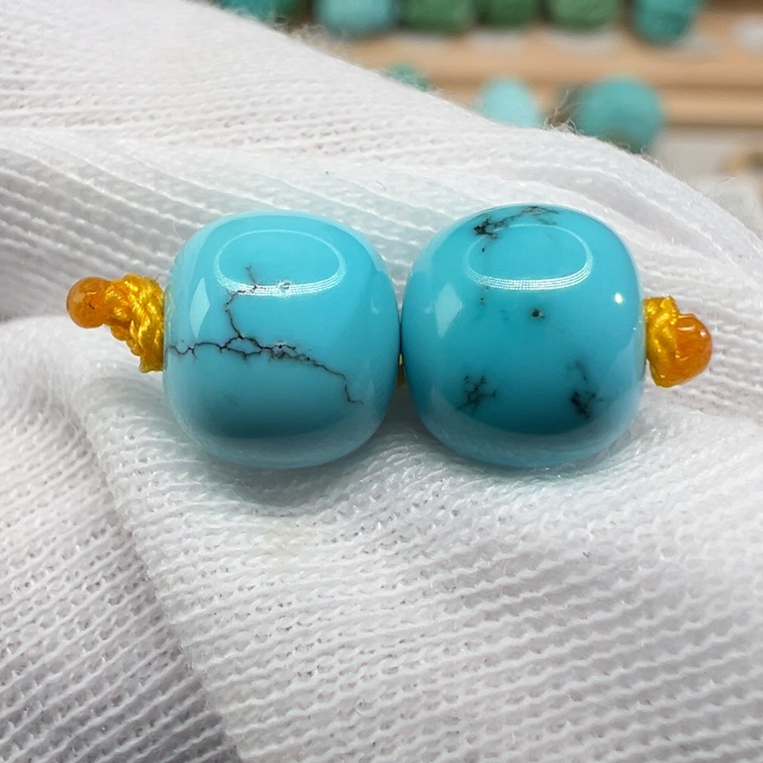 绿松石配饰未镶嵌