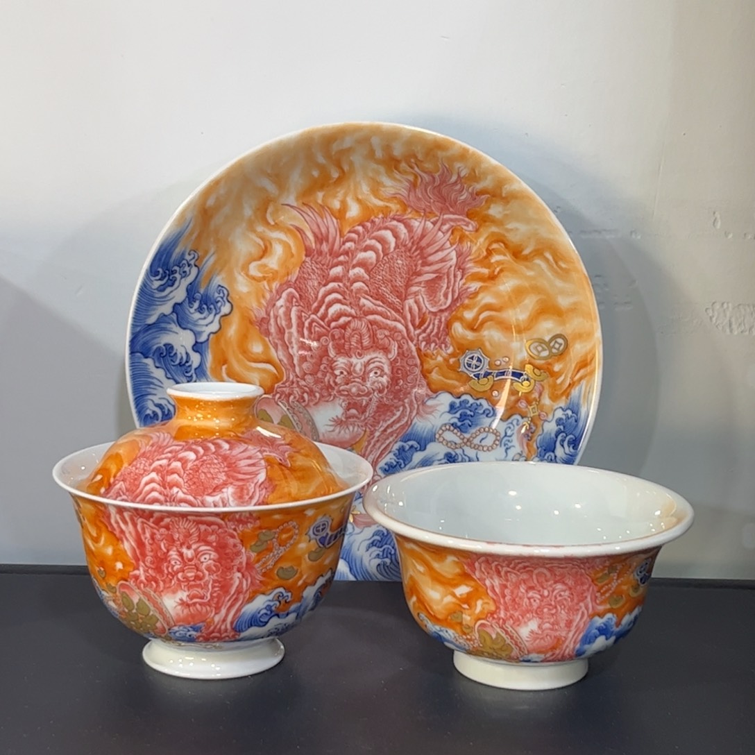 青花矾红描金貔貅三件套 可拆分