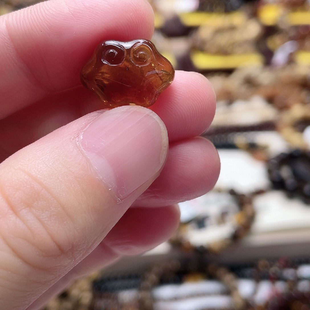 琥珀裸石未镶嵌欢**a大