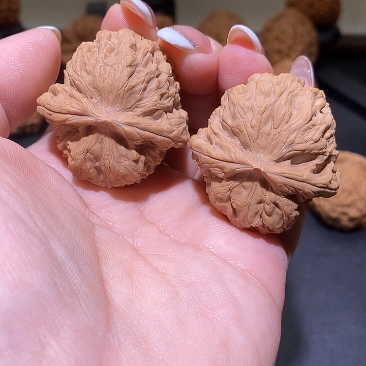 把件文玩核桃40野生麒麟枕富甲天下