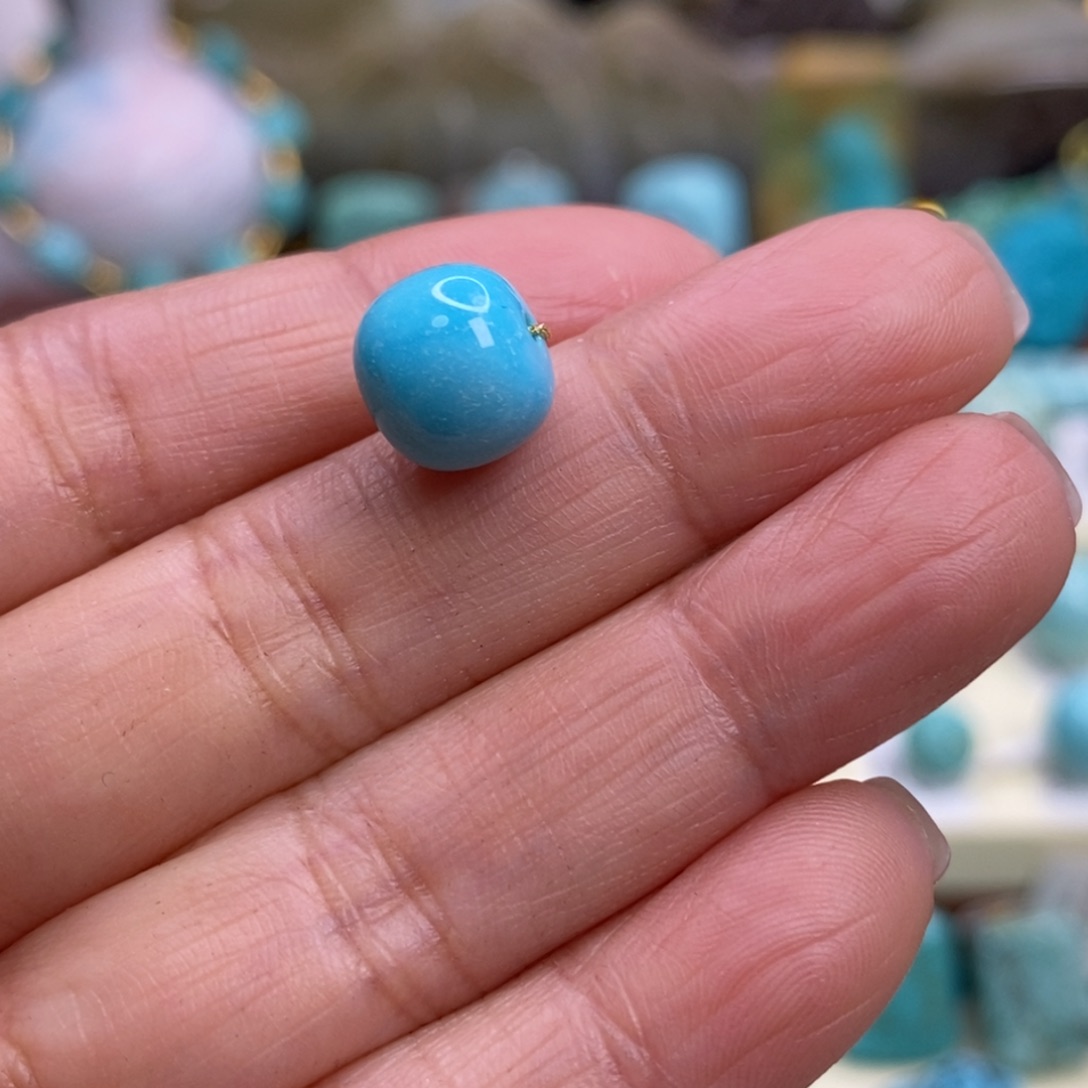 绿松石未镶嵌珠宝奇石9.3×8.4