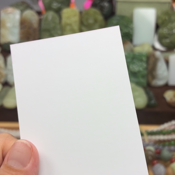 羊***羊和田玉未镶嵌颈饰