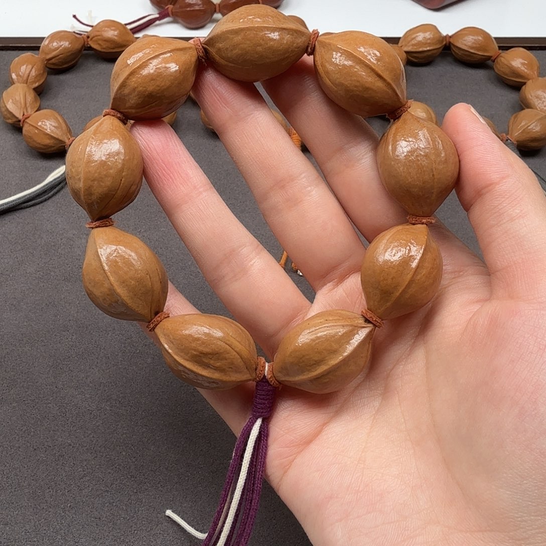 2.0*2.9精挑梅林铁核手串