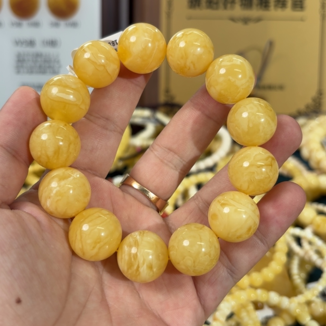 蜜蜡未镶嵌裸石116000000