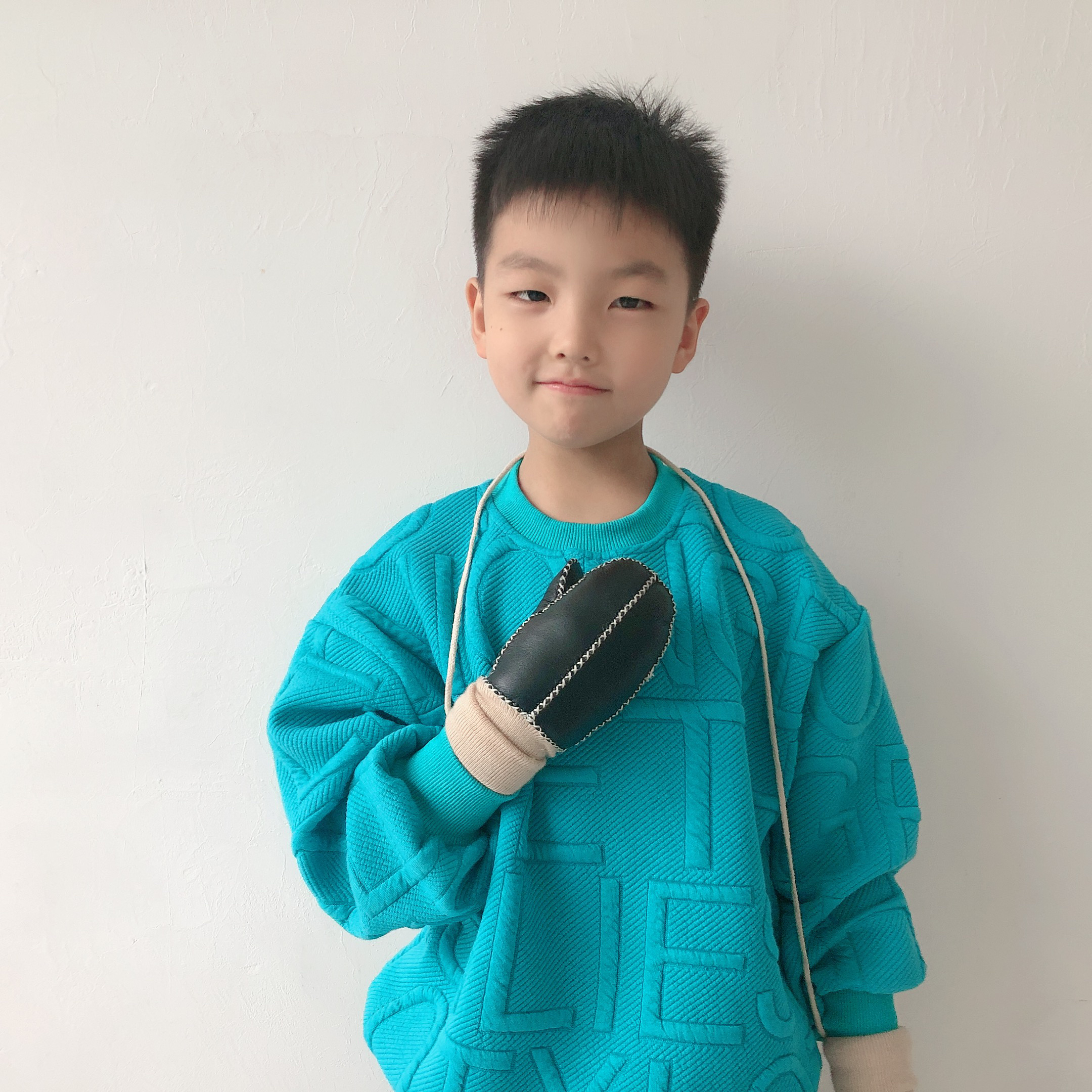 儿童手套羊皮毛一体