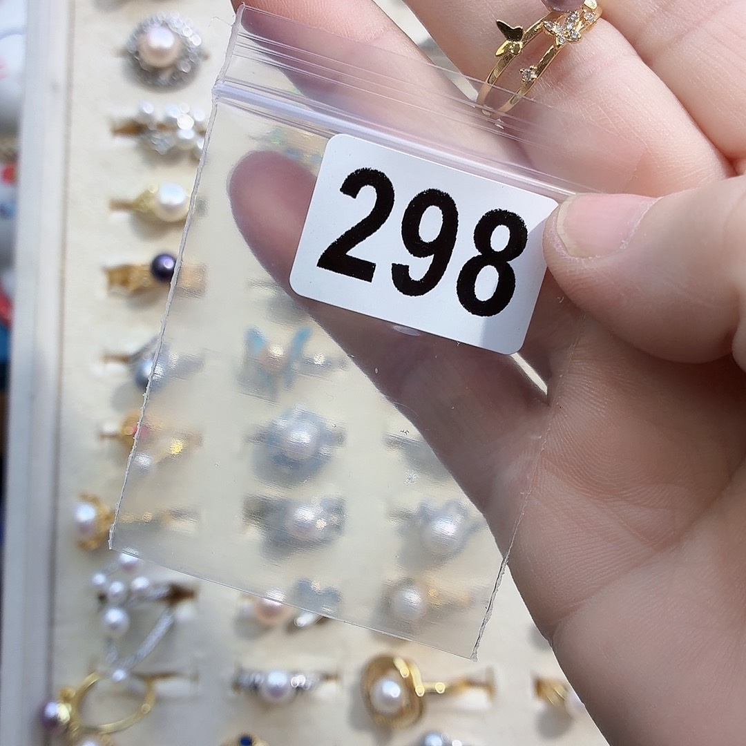 淡水珍珠合金耳饰