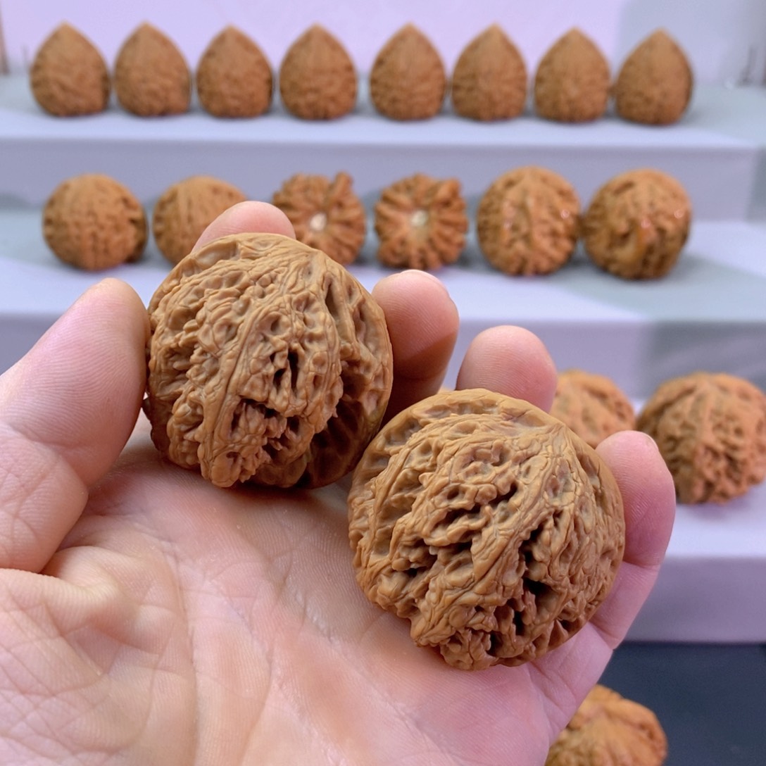 文玩核桃把件44大粗筋