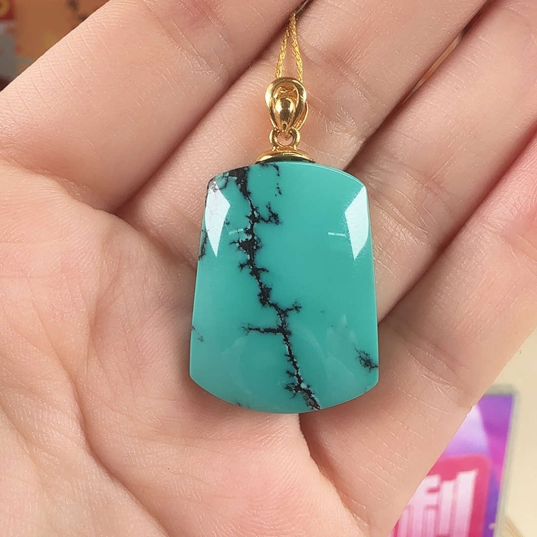 绿松石18K金镶嵌珠宝奇石