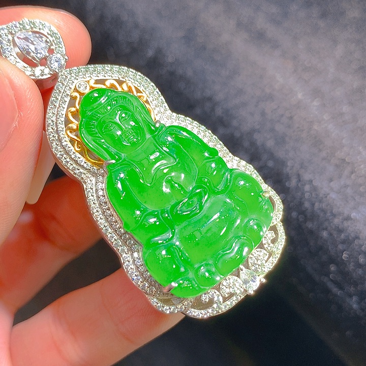 【闪购商品】翡翠颈饰未镶嵌翡翠