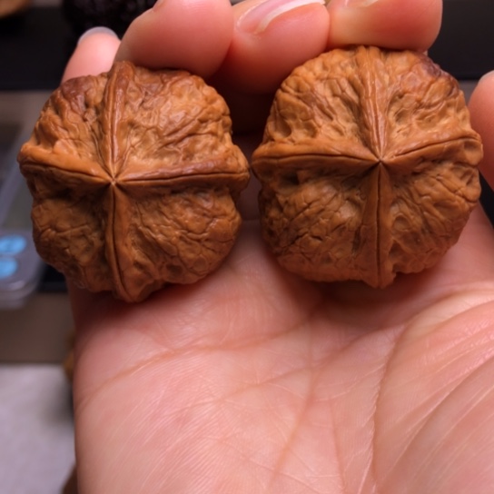 文玩核桃把件四楞4