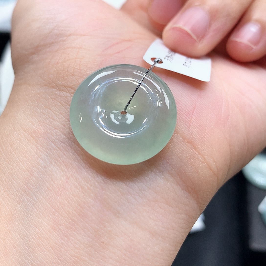 翡翠未镶嵌颈饰编号120，20.9/5.6