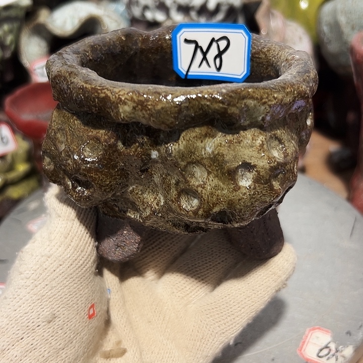 粗陶花盆，现在都手工花盆制作就这样