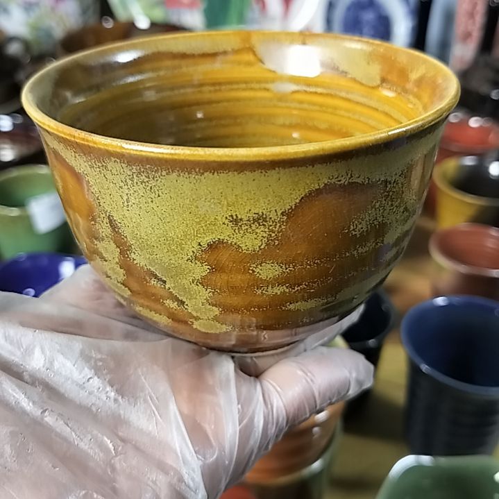 盘瓷片陶瓷杯盘壶碗都有