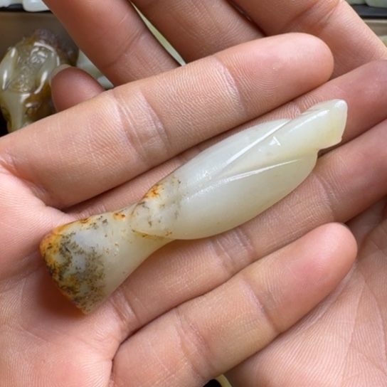 和田玉挂件未镶嵌小****）