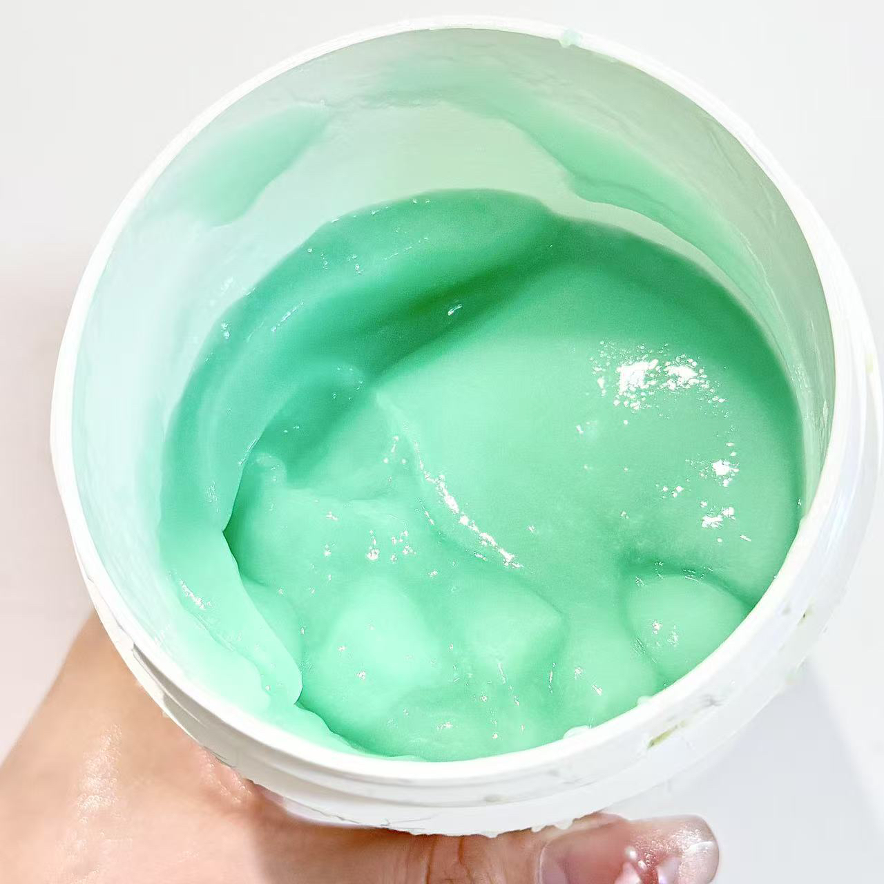 按摩膏精华乳水刷
