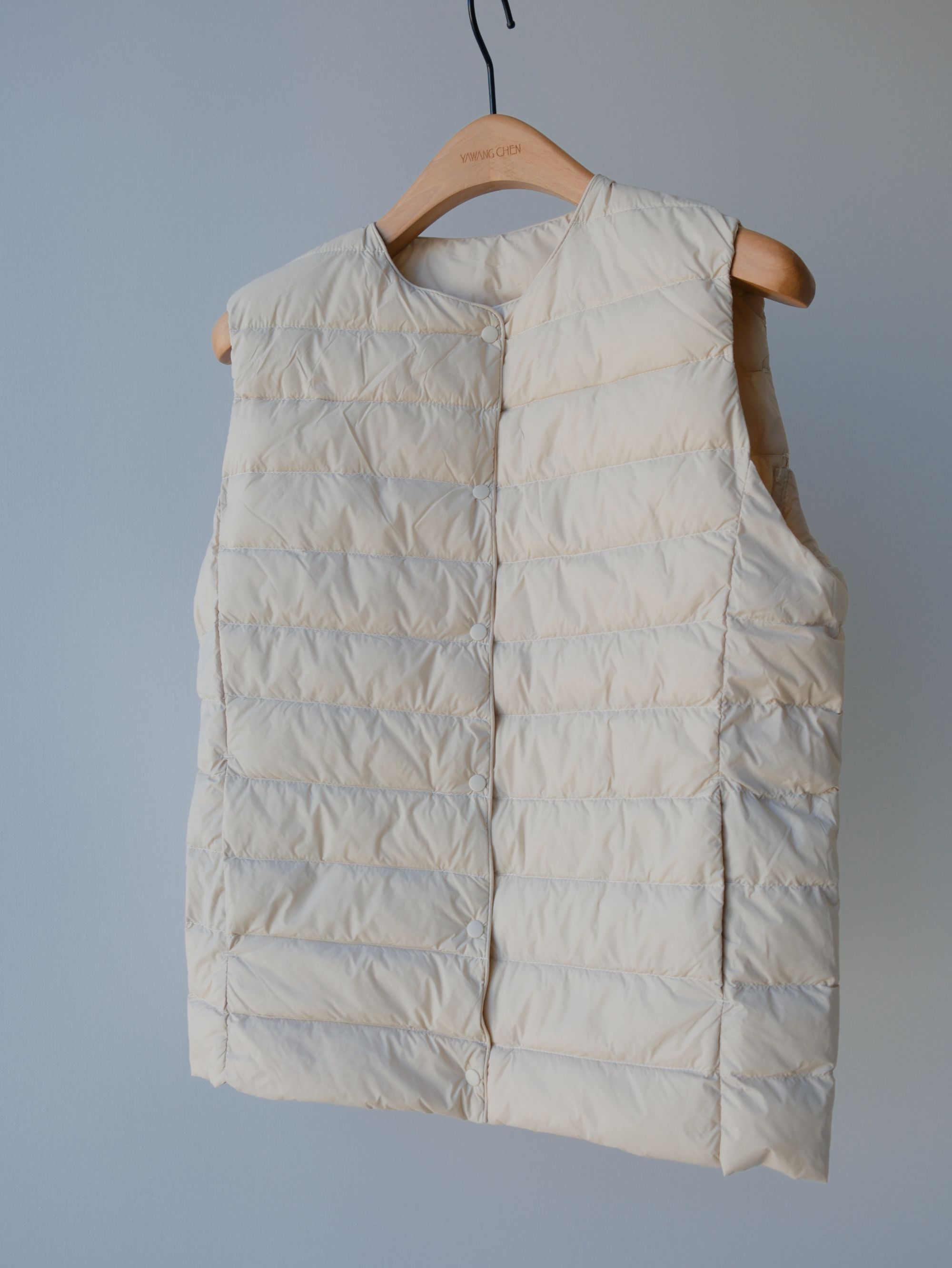 冬日的随意松弛 好看又保暖的羽绒马甲 鸭绒马甲