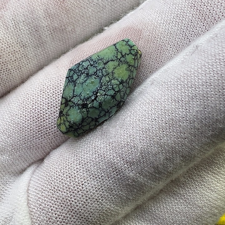 南红玛瑙未镶嵌珠宝奇石