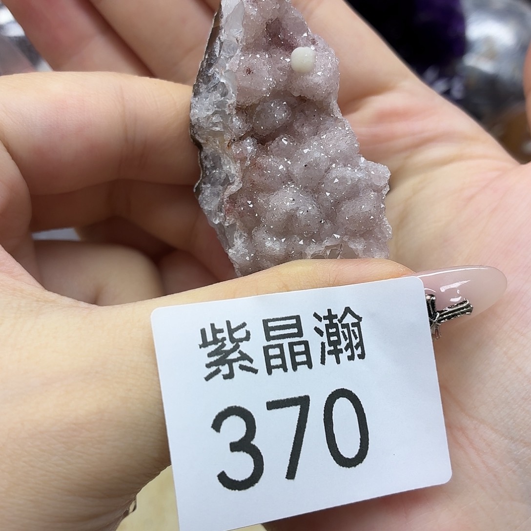 未镶嵌水晶大型摆件（非配饰）