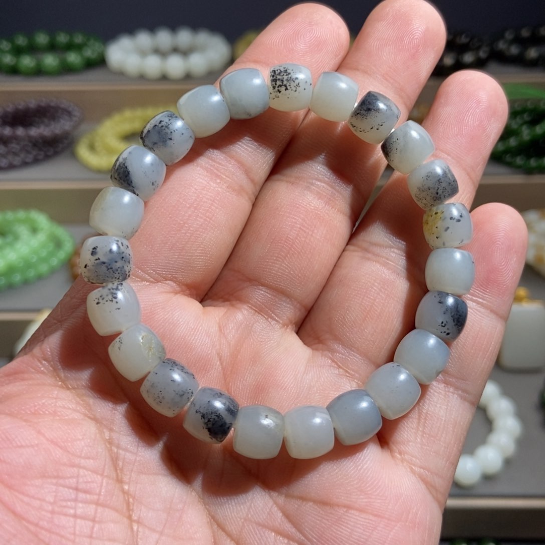 和田玉手链未镶嵌