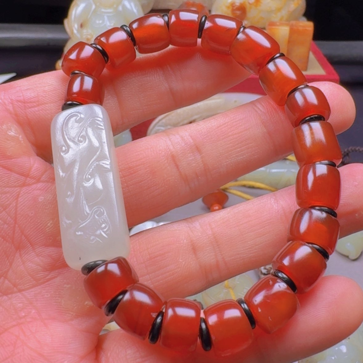 【闪购商品】和田玉车挂未镶嵌冬**冷