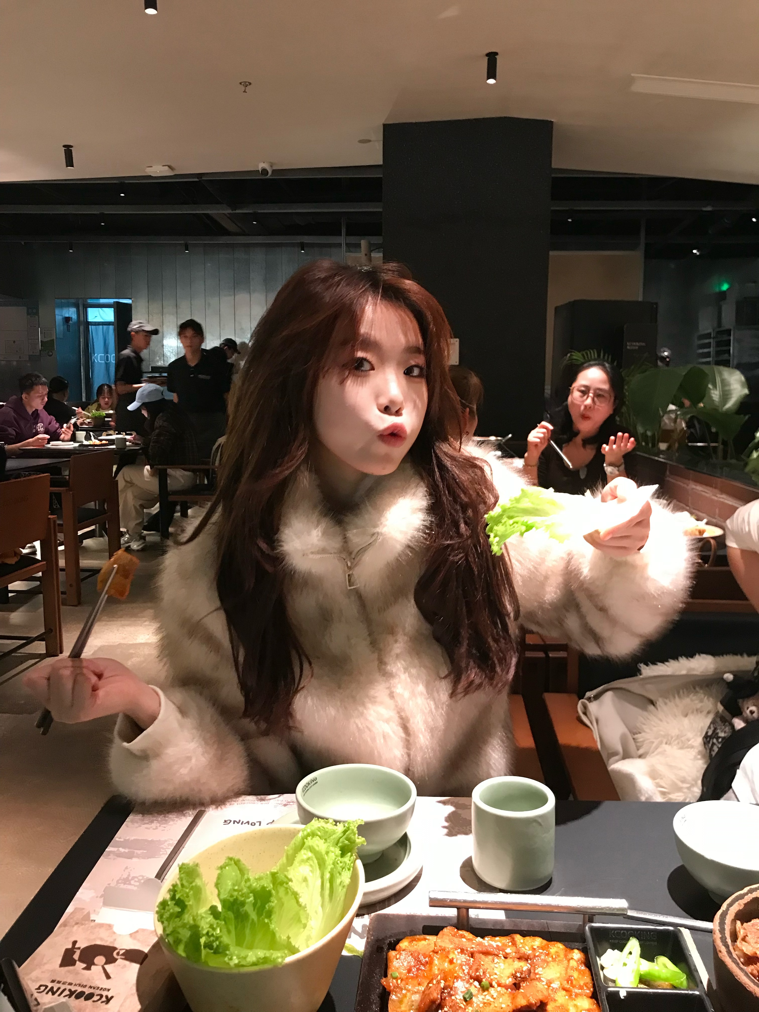 尹千金J【雪地银狐】冬季加厚立领宽松百搭仿皮草贵气感拉满W257499