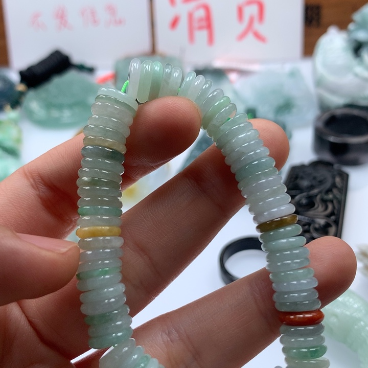 翡翠颈饰未镶嵌保真天然A货翡翠