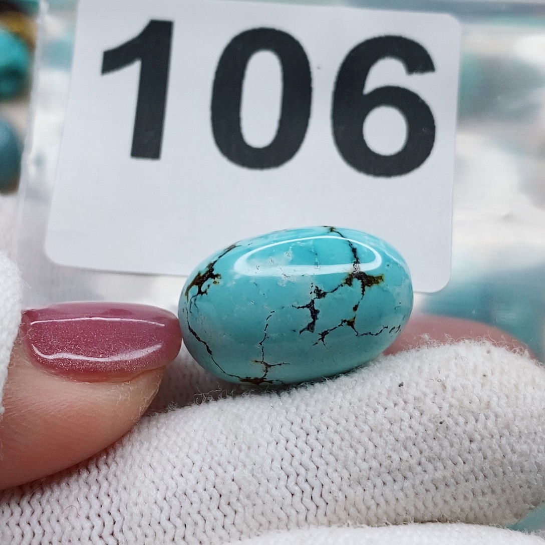 绿松石颈饰未镶嵌