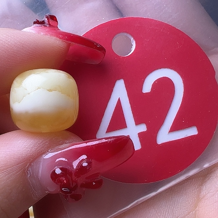 蜜蜡裸石未镶嵌微瑕 12mm 金瓷白 老型